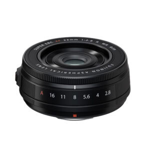 Fujinon XF23mm F2.8 R WR Objektiv in Schwarz für Fujifilm Kameras.