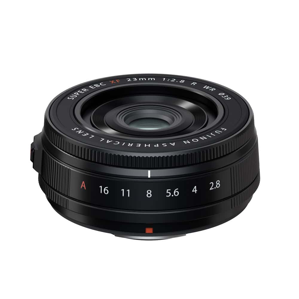 Fujinon XF23mm F2.8 R WR Objektiv in Schwarz für Fujifilm Kameras.