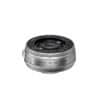 Fujinon XF23mm F2.8 R WR silber Objektiv auf weißem Hintergrund.